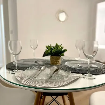Elegancia Junto Al Rectorado. קורדובה